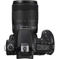 Canon EOS 90D 18-135 IS USM DSLR Fotoğraf Makinesi